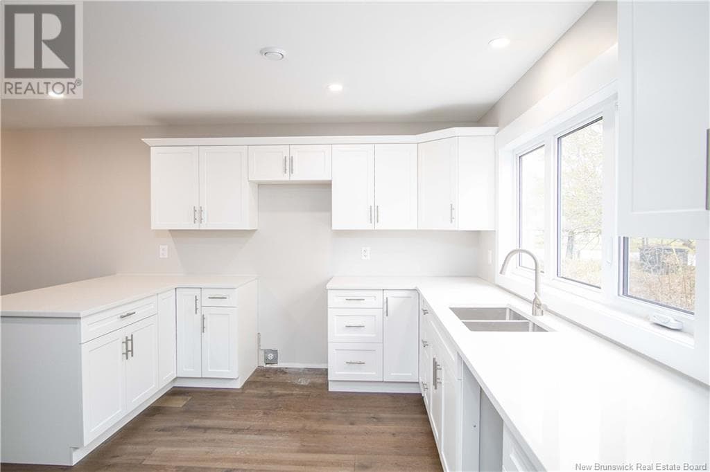 4 Rockingstone Drive, photo 12