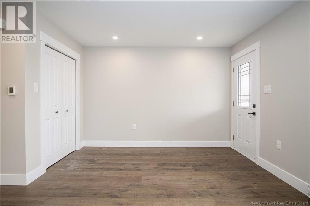 4 Rockingstone Drive, photo 8