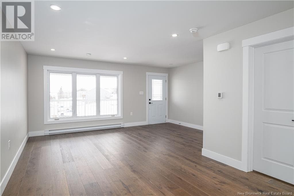 6 Rockingstone Drive, photo 5