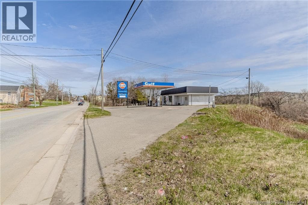 1506 Loch Lomond Road, photo 9