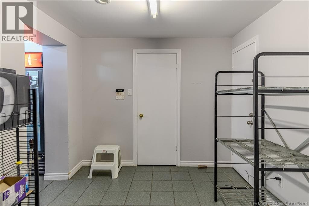 1506 Loch Lomond Road, photo 20