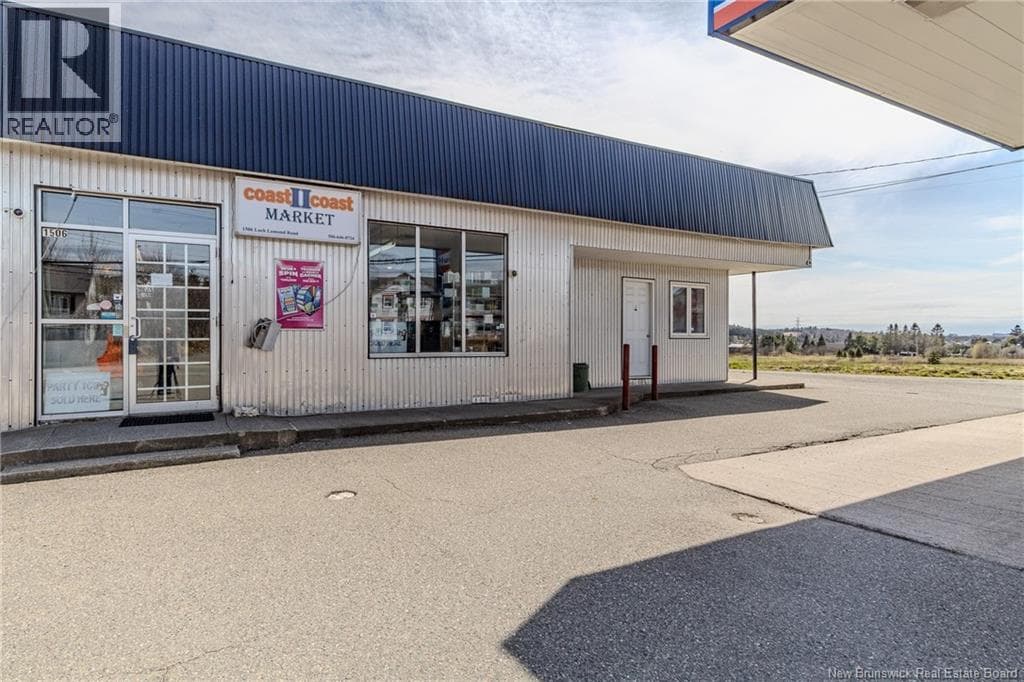 1506 Loch Lomond Road, photo 8