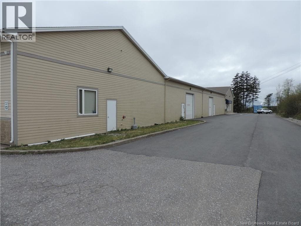 44 Whitebone Way, photo 8