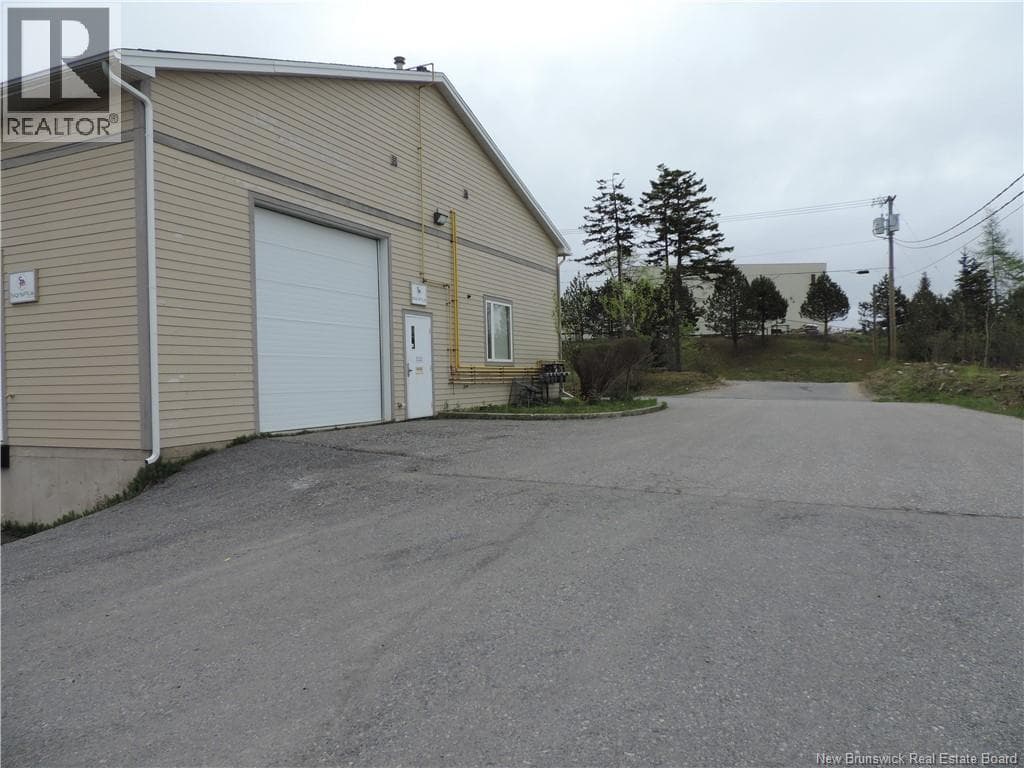 44 Whitebone Way, photo 3