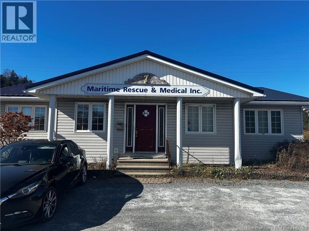 7-17 Foster Thurston Drive