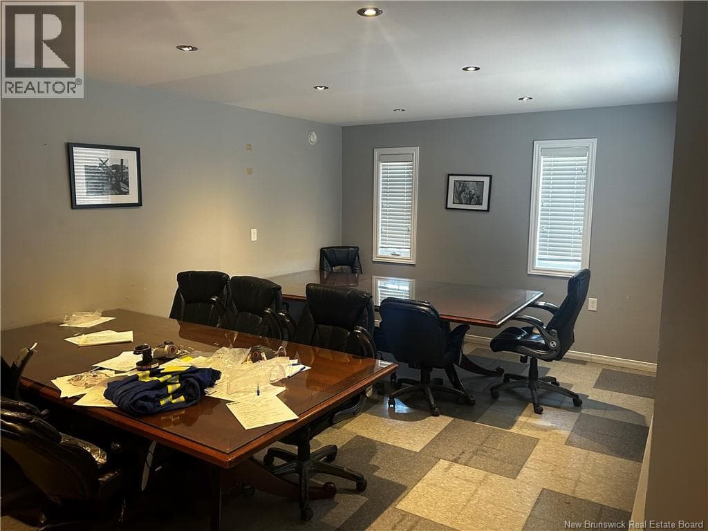 7-17 Foster Thurston Drive, photo 7