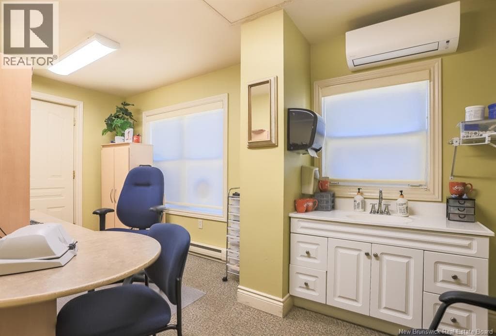 14 Wellesley Avenue, photo 9
