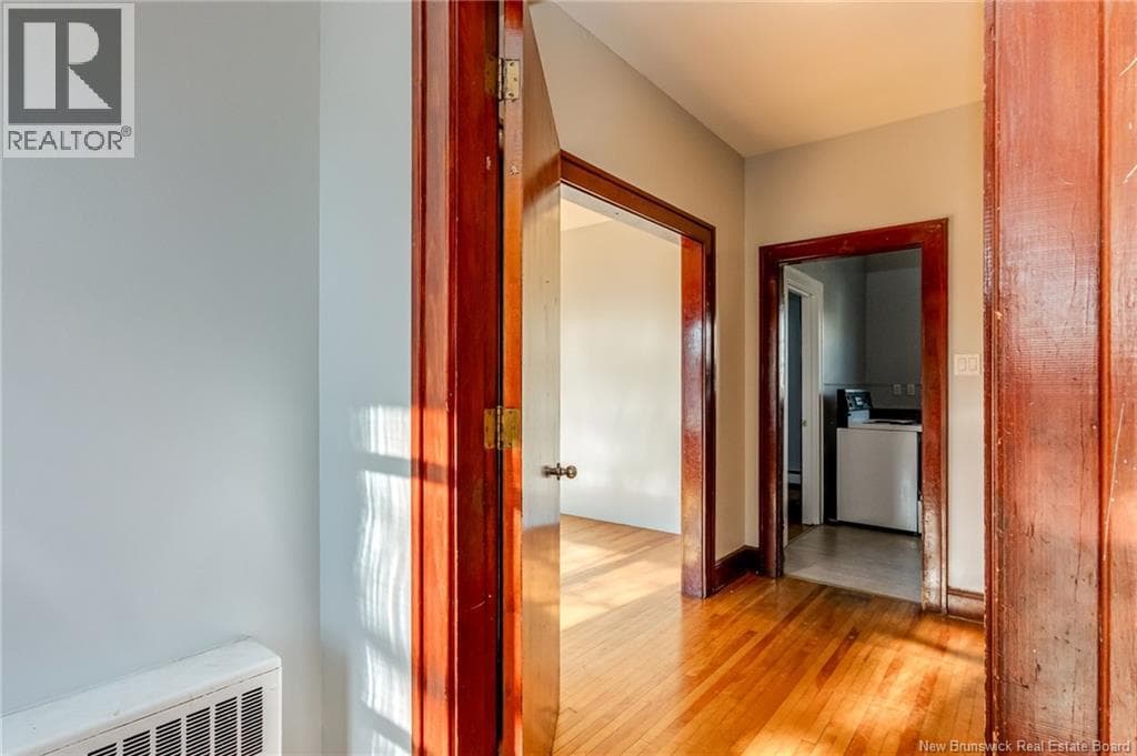 387 Fundy, photo 19