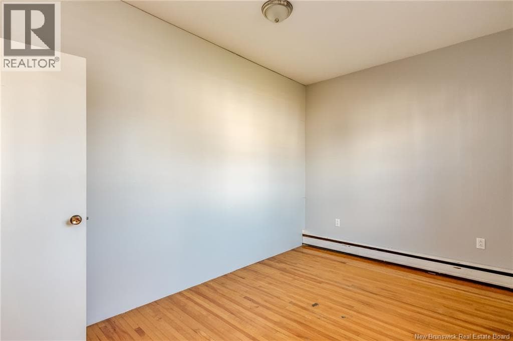 387 Fundy, photo 23