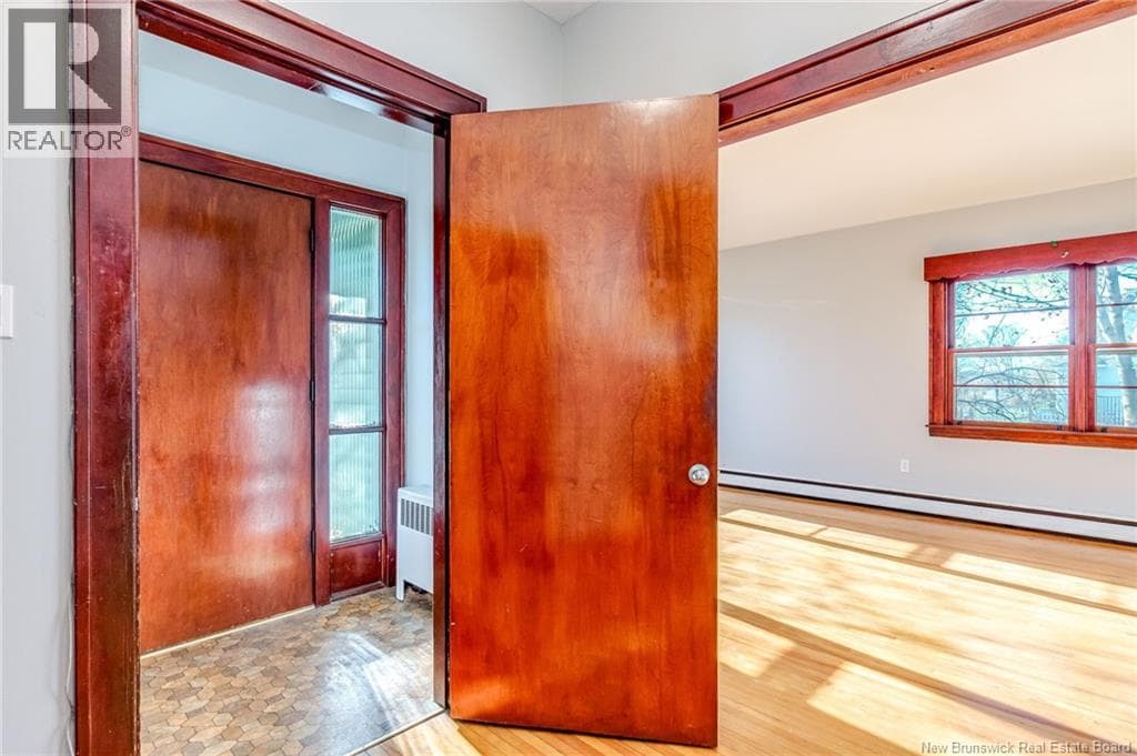 387 Fundy, photo 18
