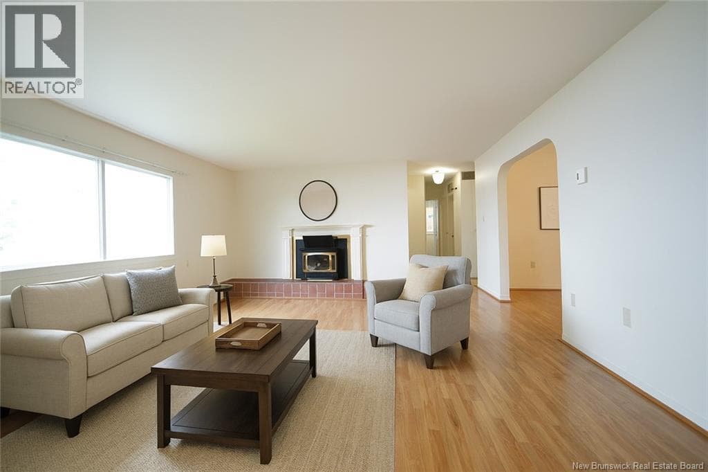 8 Tennis Court Road, photo 17