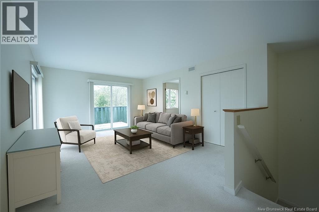 8 Tennis Court Road, photo 23