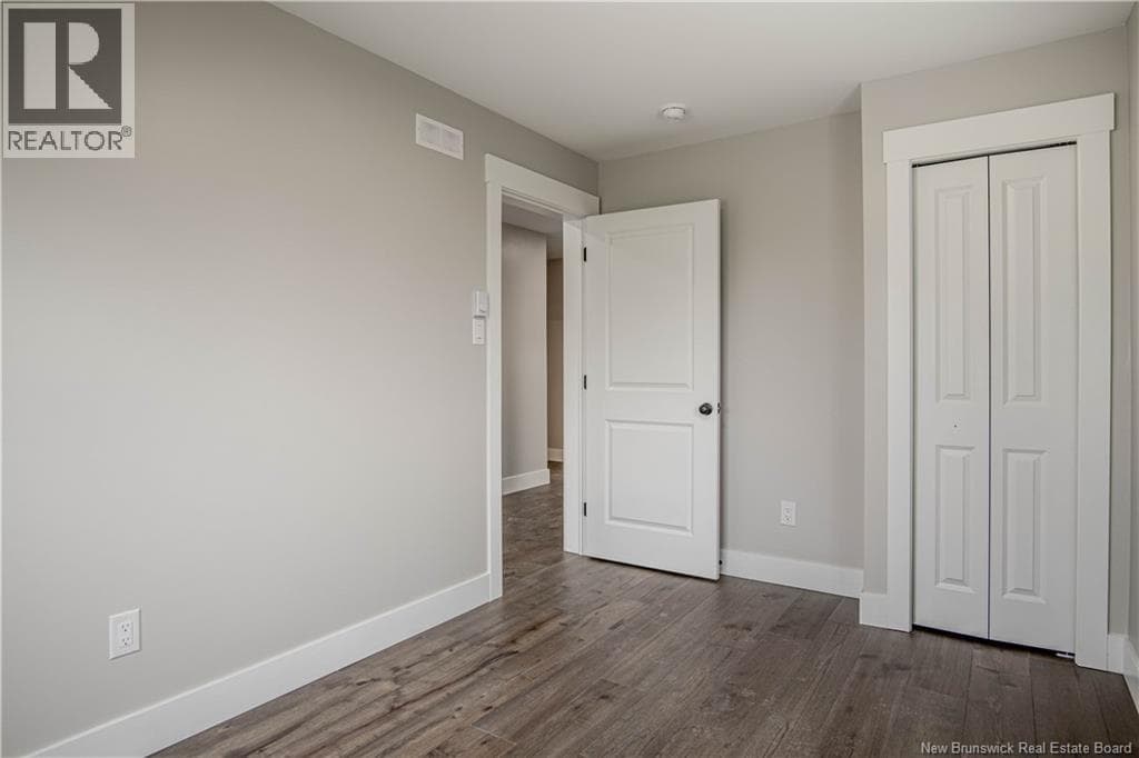 47 Rockingstone Drive, photo 15