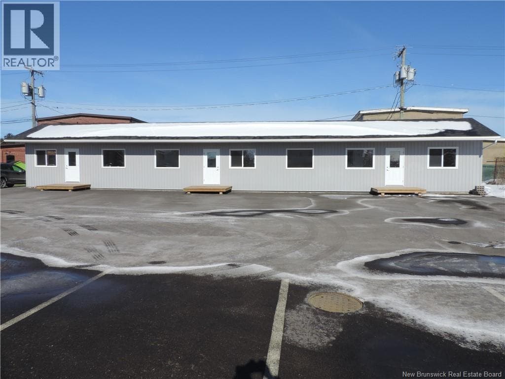 594 Rothesay Avenue Unit# 3