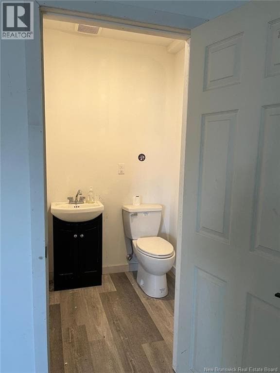 7 Rothesay Avenue, photo 4