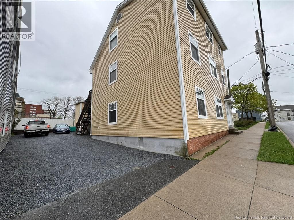 9 Exmouth Street, photo 2