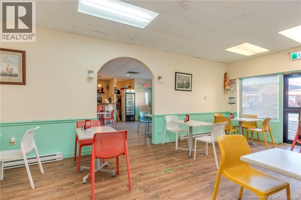 800 Fairville Boulevard, photo 12