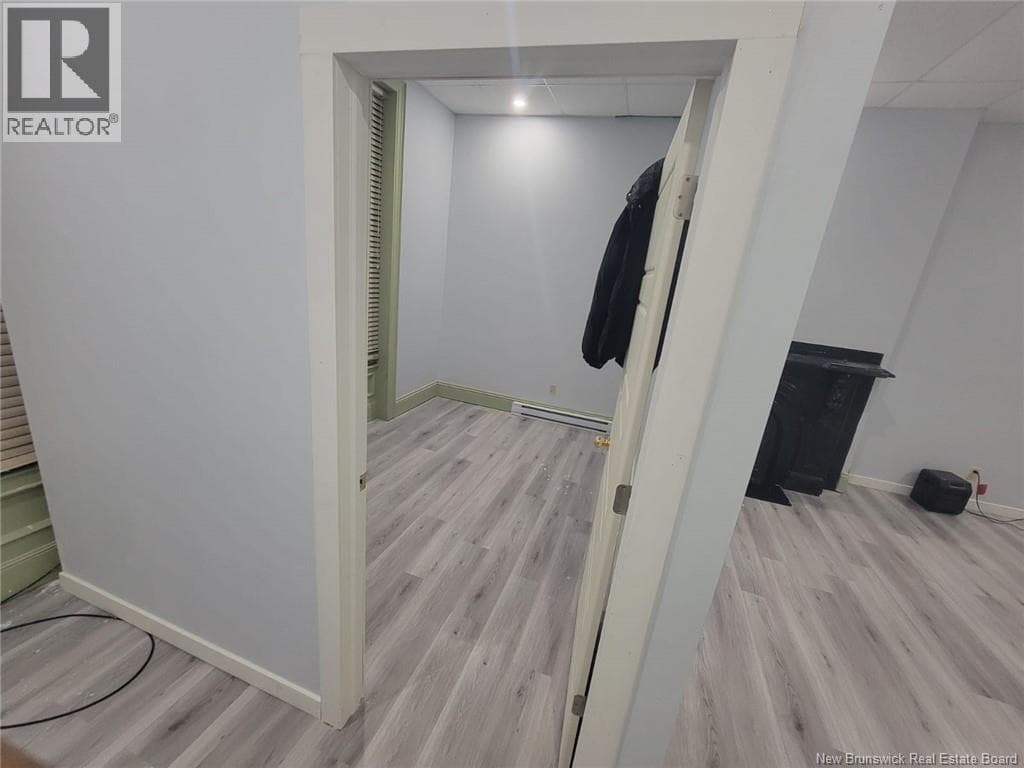 101 Carleton Street, photo 17