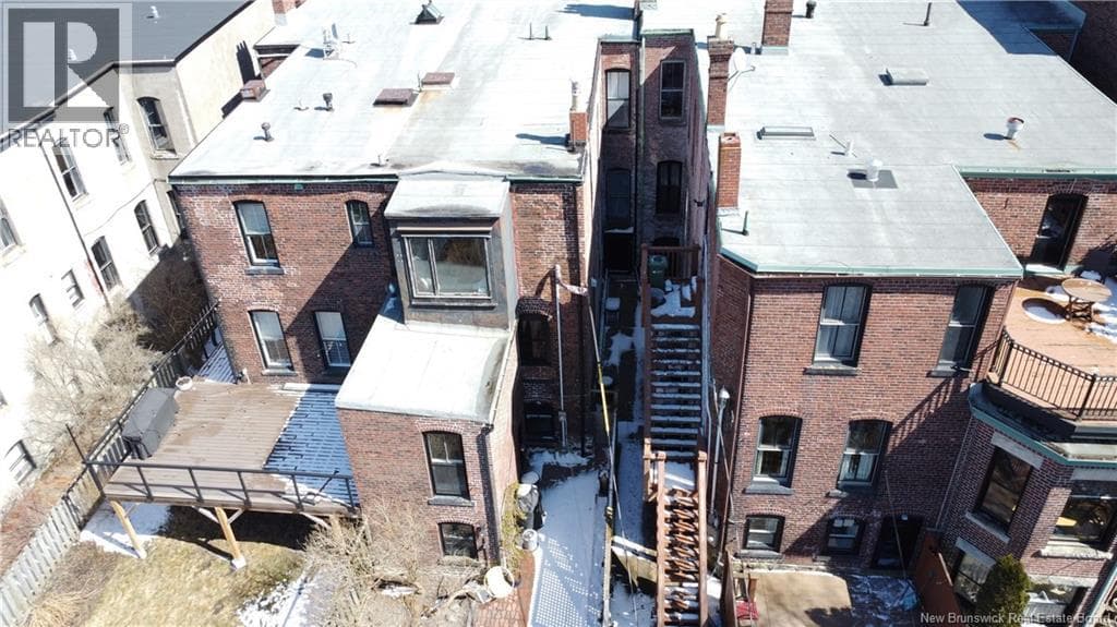 219 Germain Street, photo 34