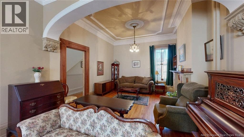 219 Germain Street, photo 8