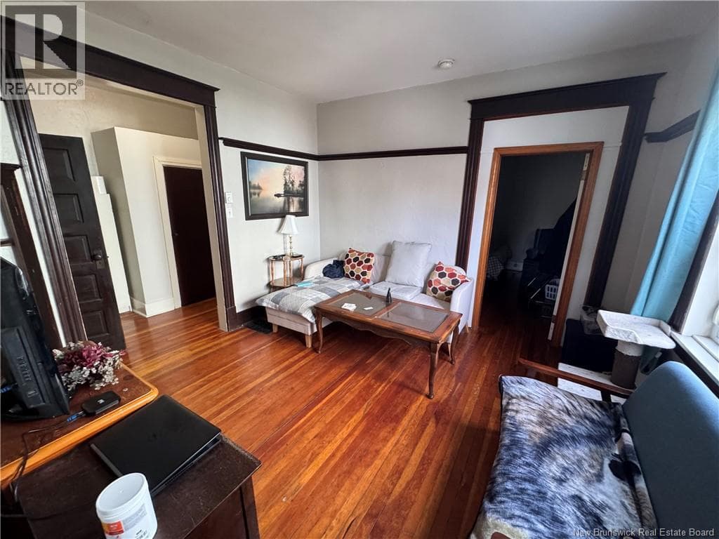 55-57 Broadway Avenue, photo 5
