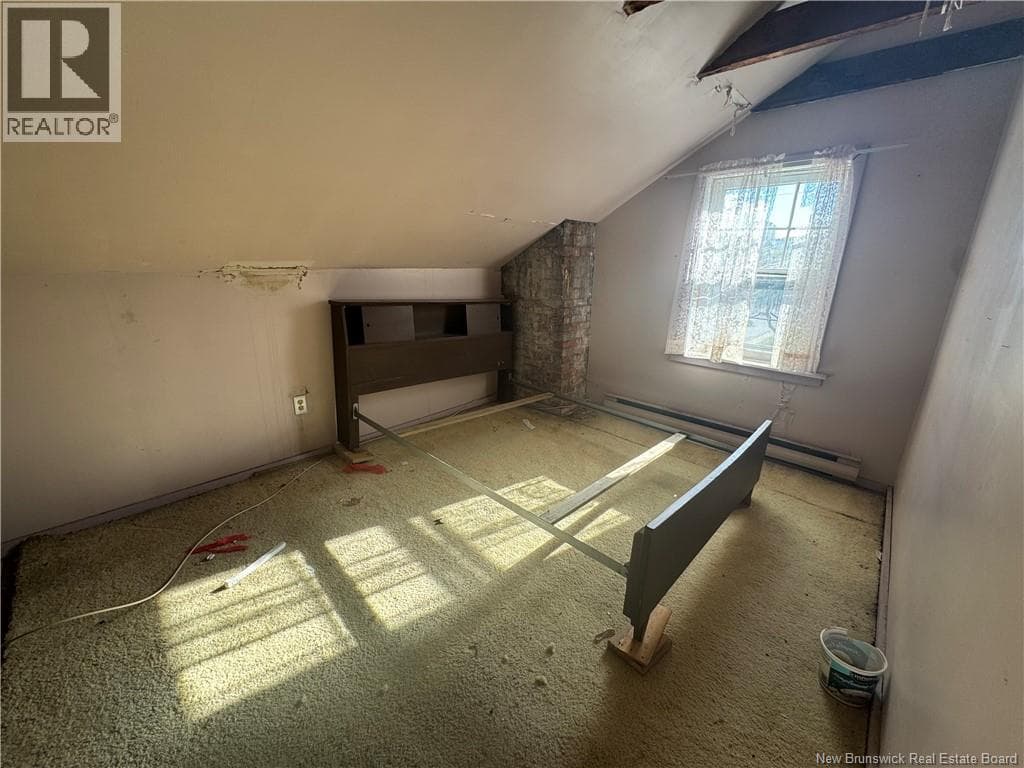 267 Charlotte Street, photo 2