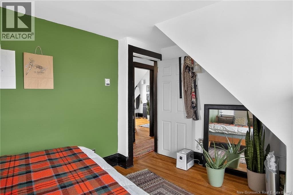 754 Sand Cove Road, photo 37