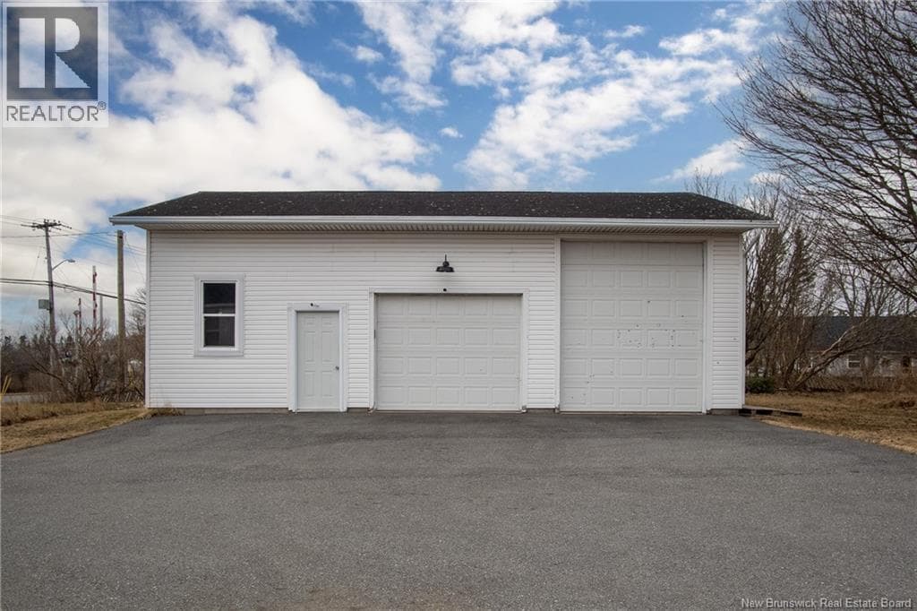 754 Sand Cove Road, photo 42
