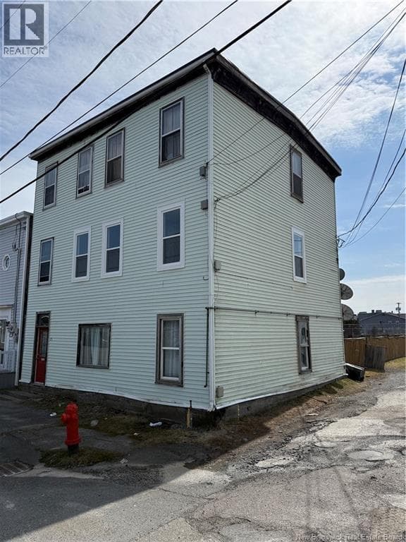 25 Meadow Street