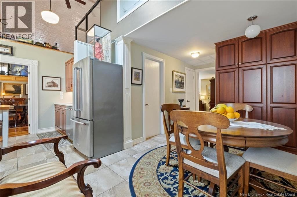 158-162 Charlotte Street, photo 25