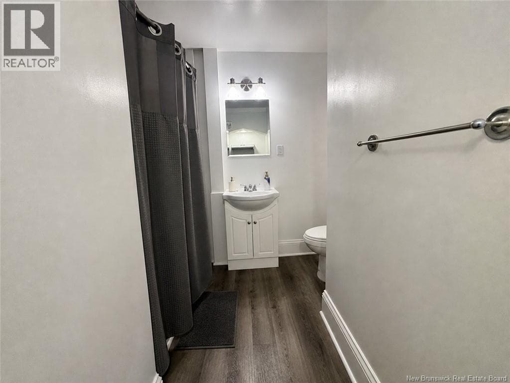 31-33 Peters Street, photo 14