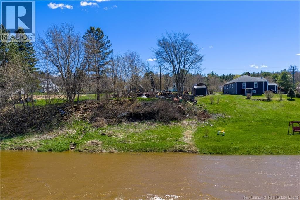 12 Perkins Drive, photo 9