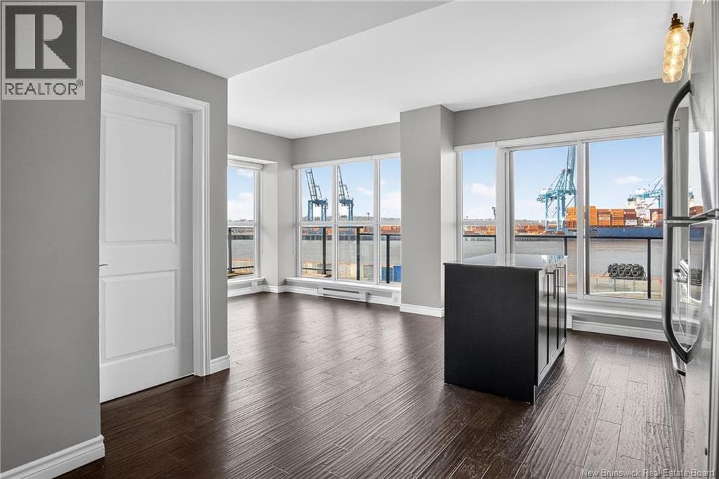 243 Prince William Street Unit# 205, photo 2