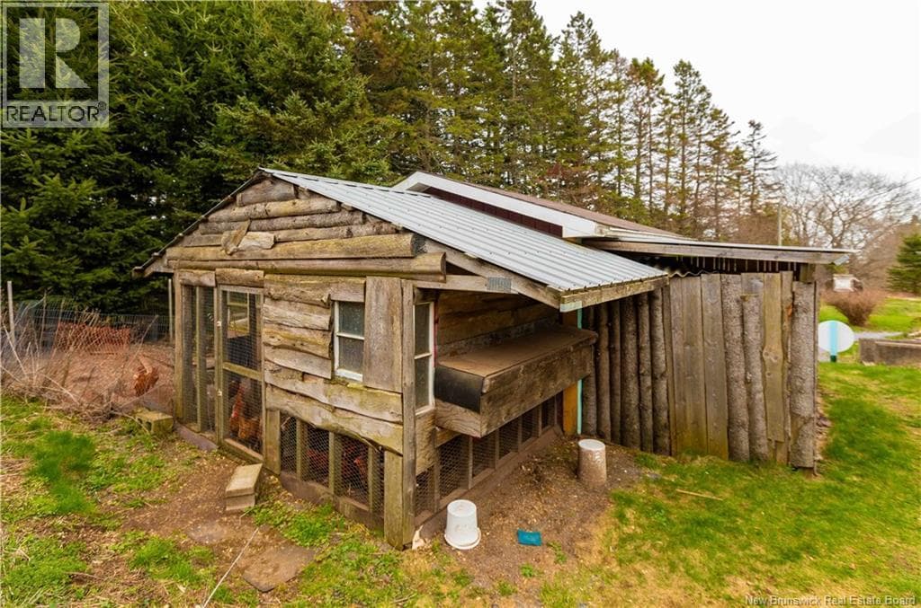 18 Casey Drive, photo 42