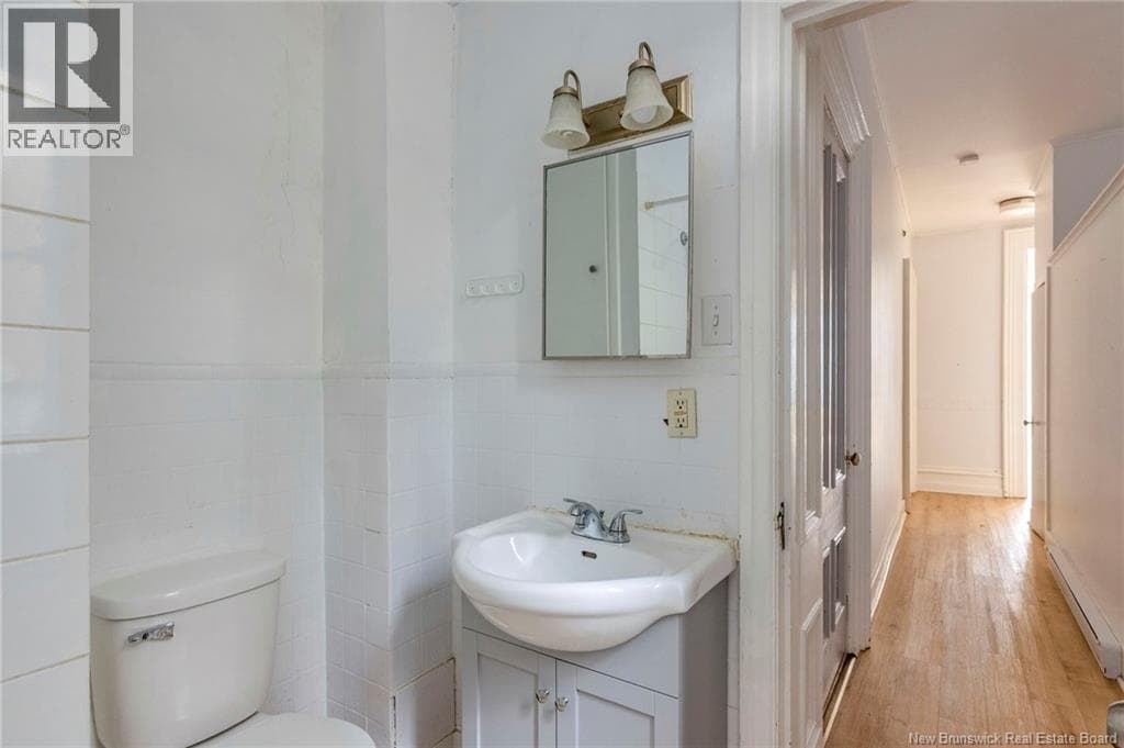 259 Princess Street, photo 32