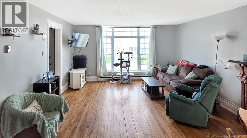 380 Union Street, photo 8