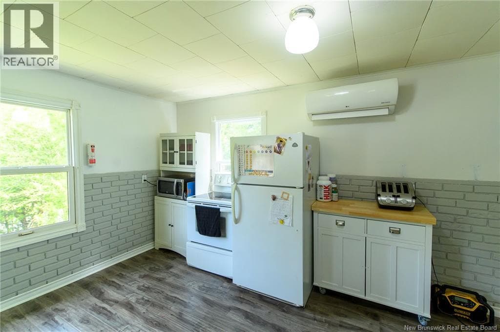 181 Clark Road, photo 8