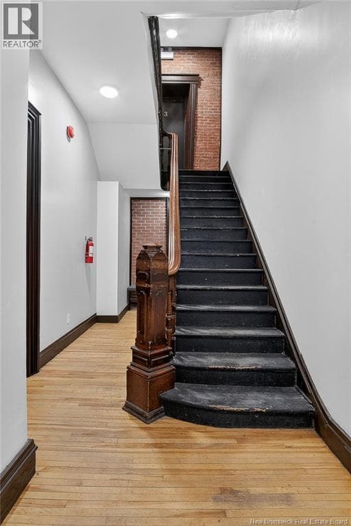 136 Charlotte Street, photo 6