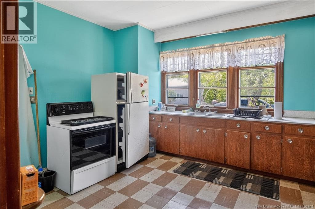 8523 Route 101, photo 9