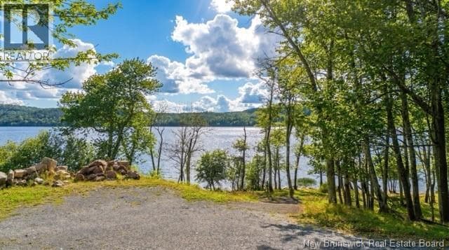 487 Gondola Point Road, photo 4