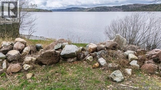 487 Gondola Point Road, photo 3