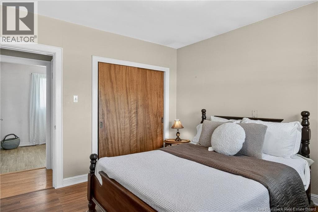 90 Bayview Drive, photo 23