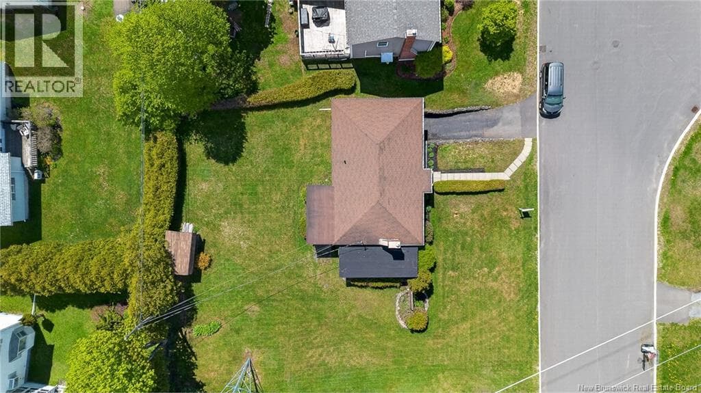 90 Bayview Drive, photo 34