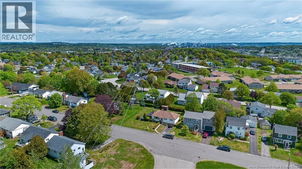 90 Bayview Drive, photo 35