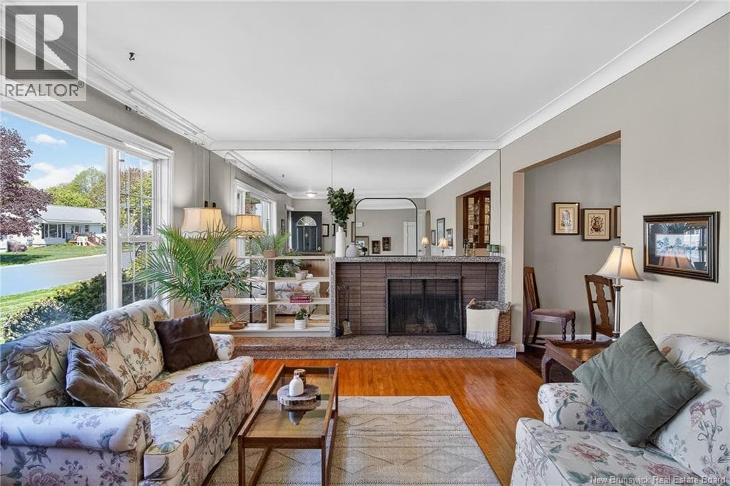 90 Bayview Drive, photo 5