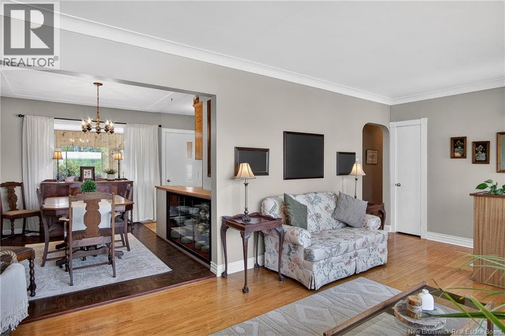 90 Bayview Drive, photo 7