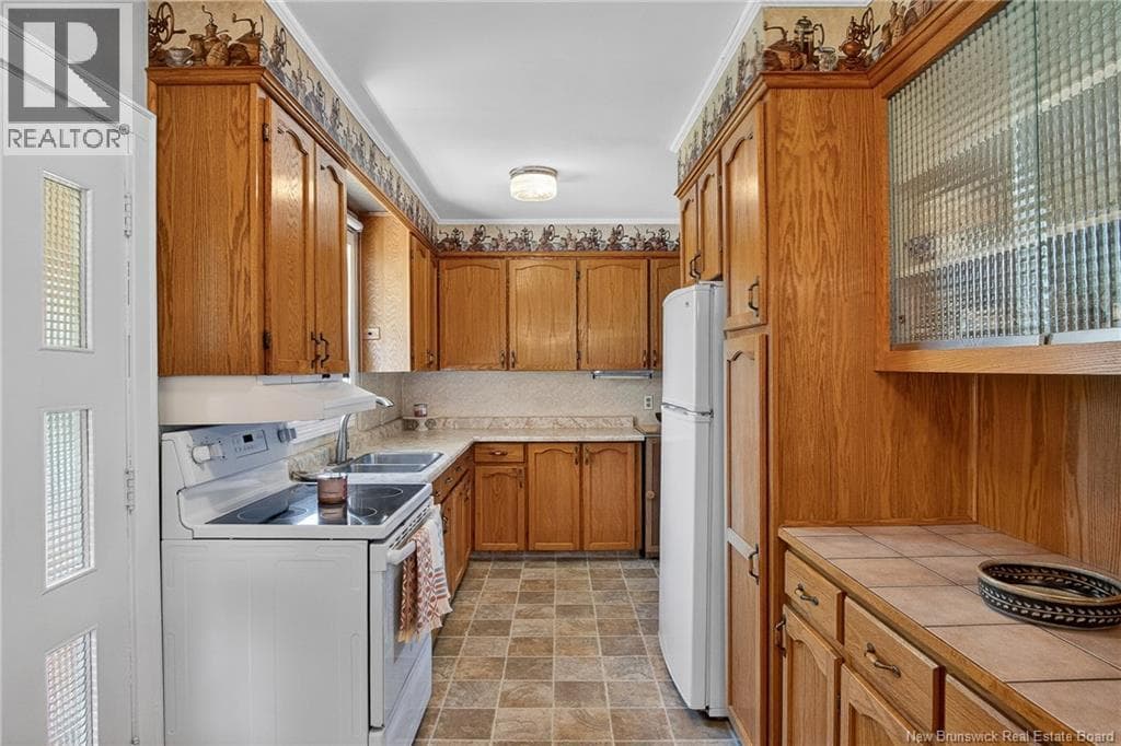 90 Bayview Drive, photo 10