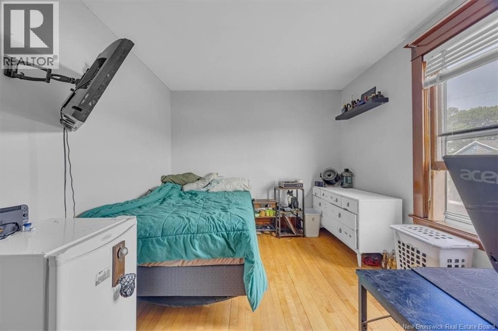 360 Riverview Drive, photo 11