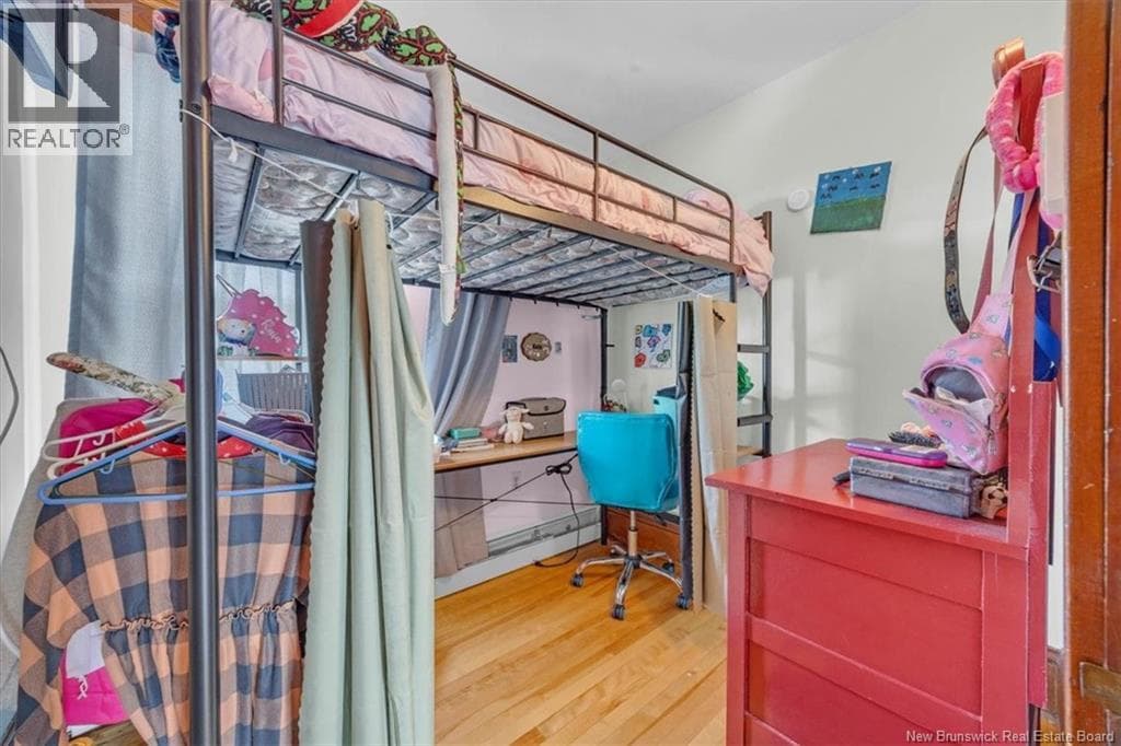 360 Riverview Drive, photo 12