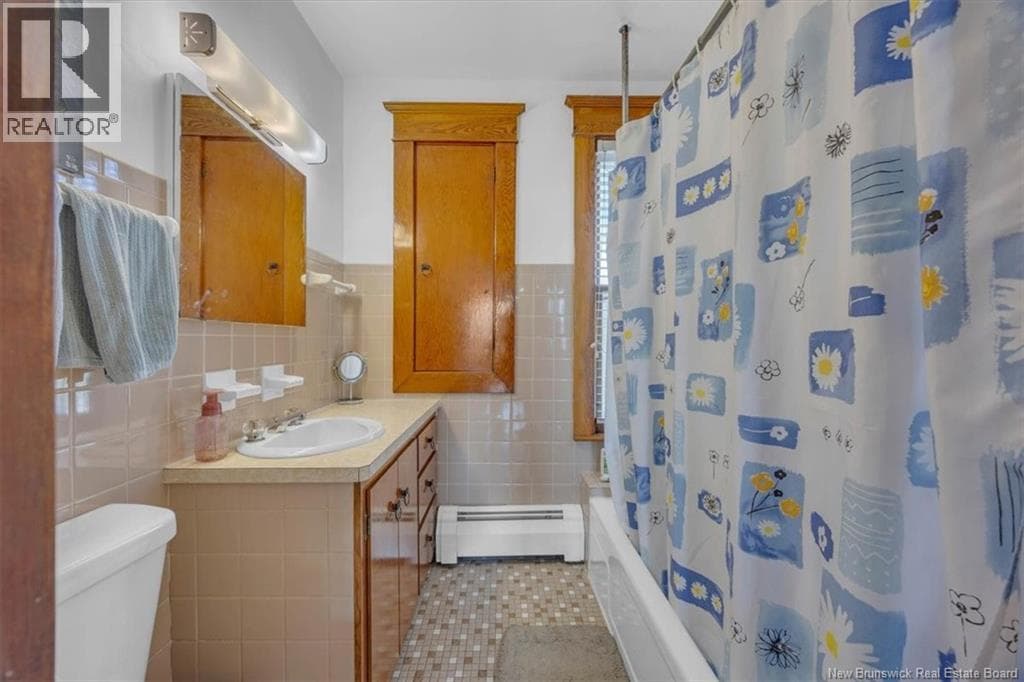 360 Riverview Drive, photo 14